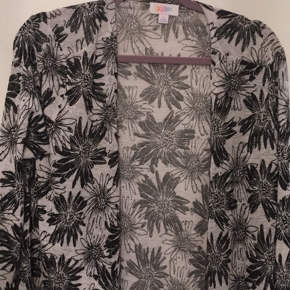 LuLaRoe Large Sarah
